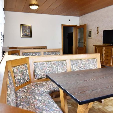 Gaestehaus Steinborn Hotel Хаймбах Екстериор снимка