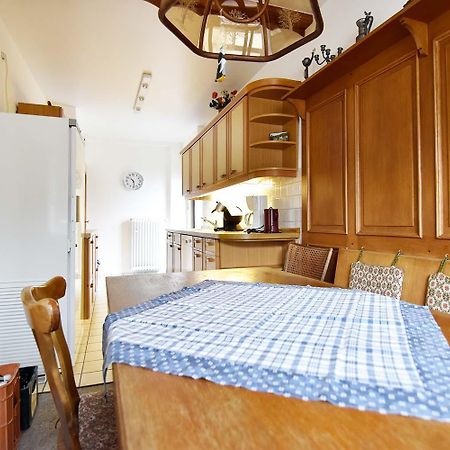 Gaestehaus Steinborn Hotel Хаймбах Екстериор снимка