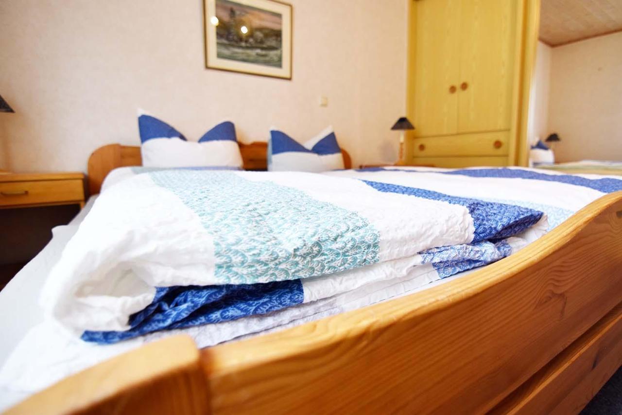 Gaestehaus Steinborn Hotel Хаймбах Екстериор снимка