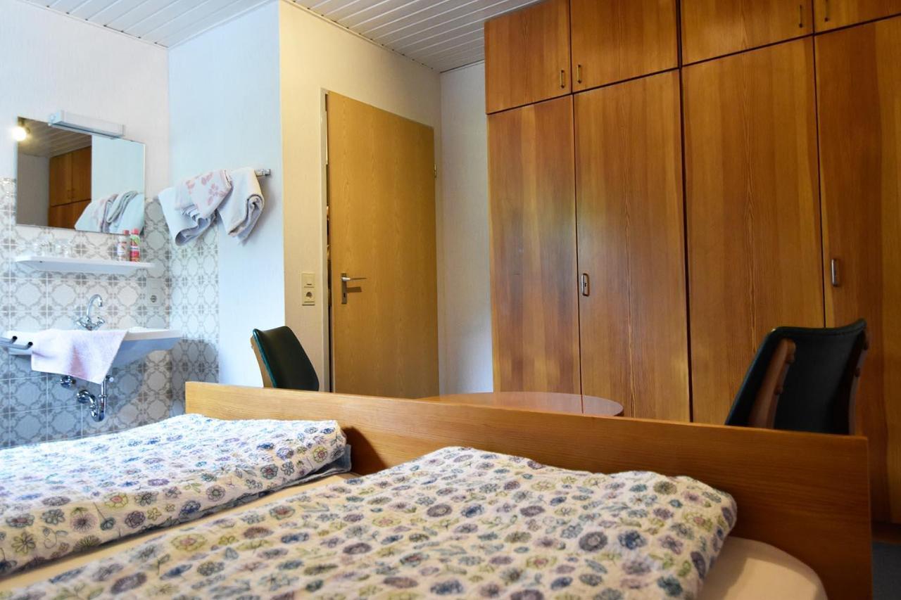 Gaestehaus Steinborn Hotel Хаймбах Екстериор снимка