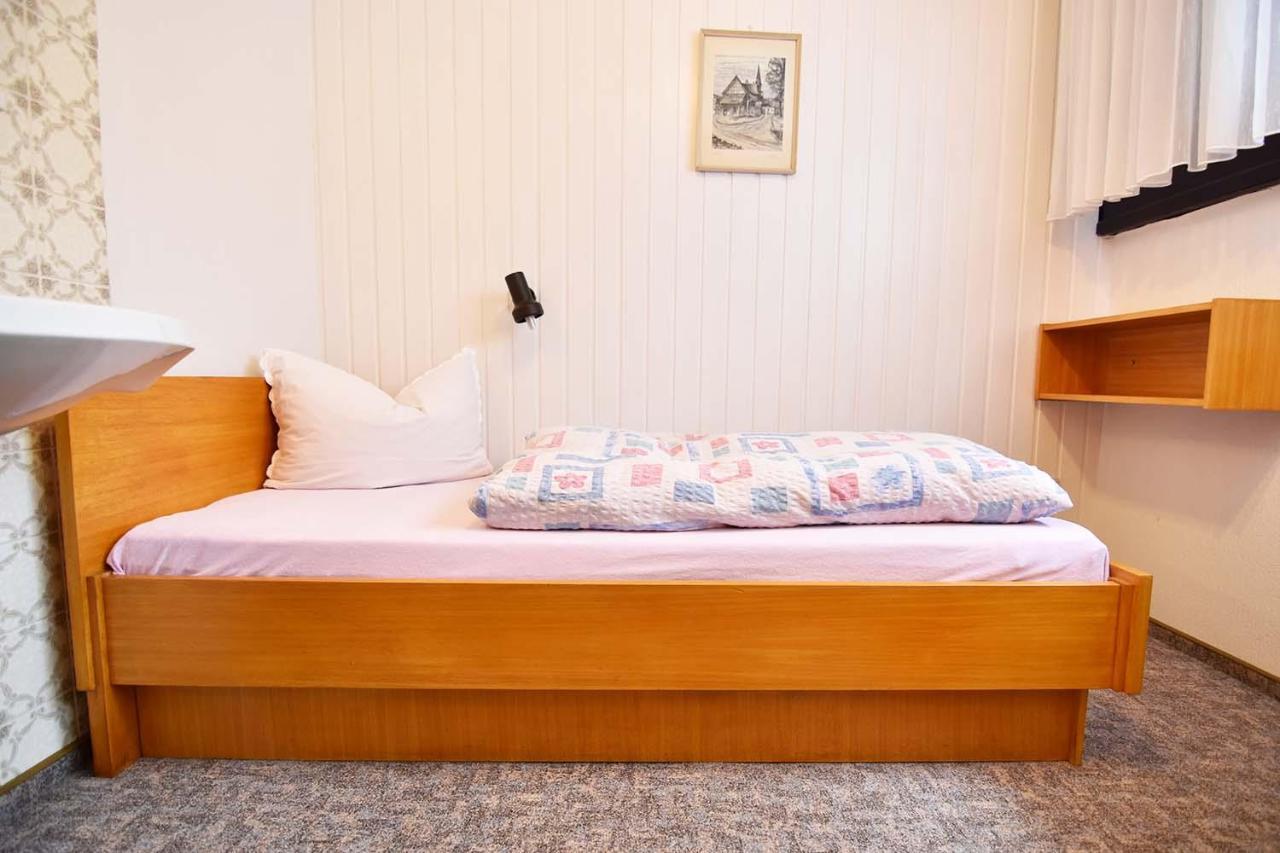 Gaestehaus Steinborn Hotel Хаймбах Екстериор снимка