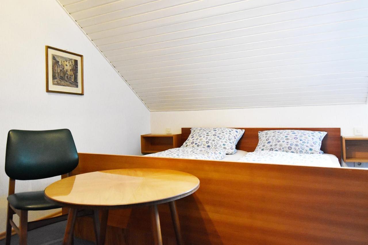 Gaestehaus Steinborn Hotel Хаймбах Екстериор снимка