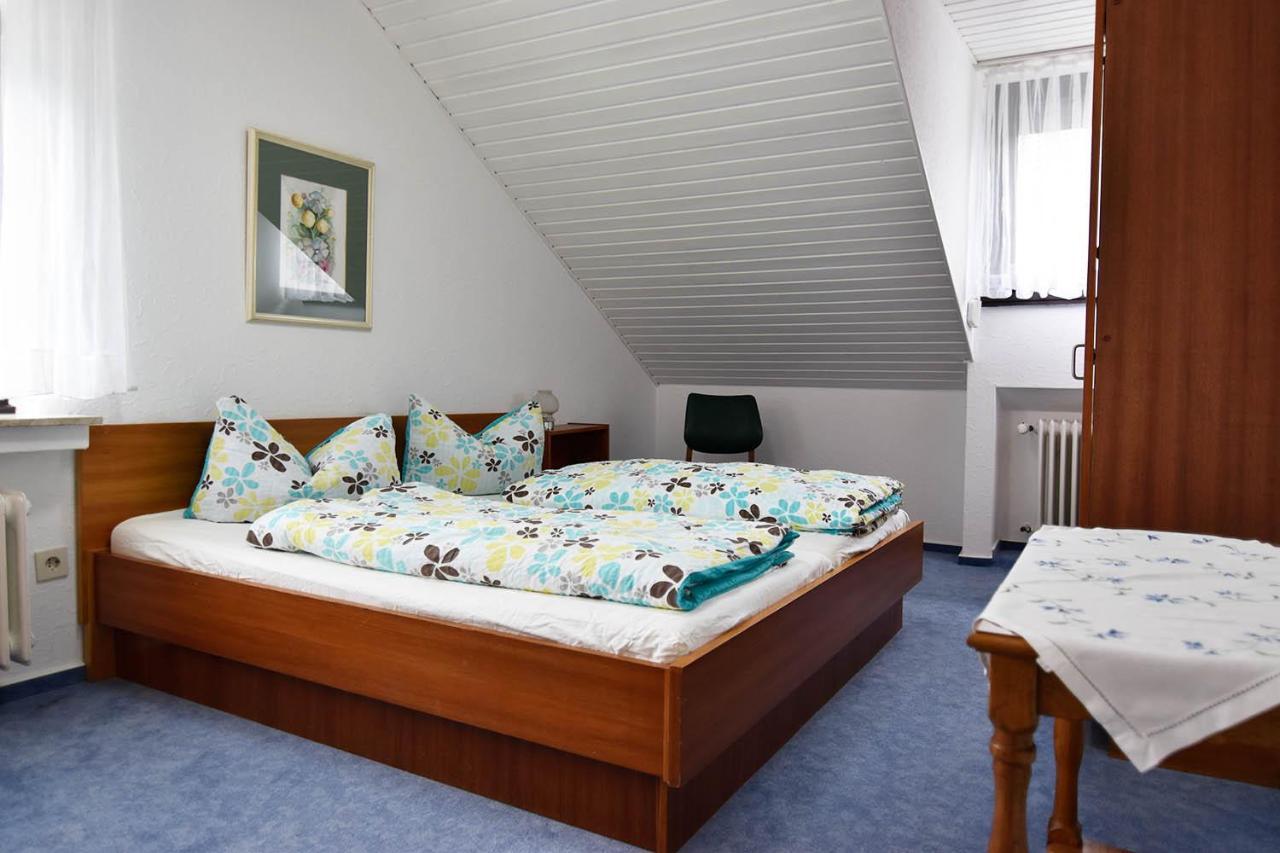 Gaestehaus Steinborn Hotel Хаймбах Екстериор снимка