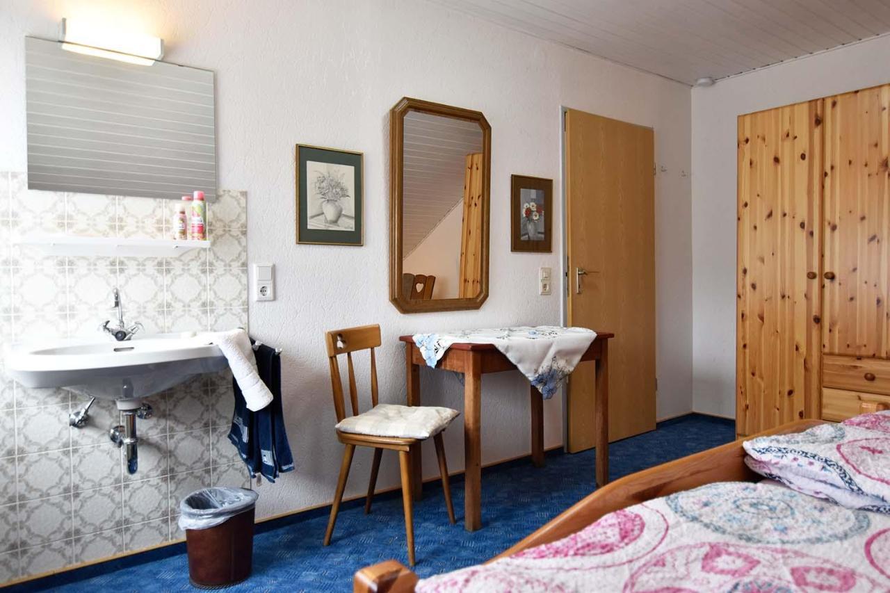 Gaestehaus Steinborn Hotel Хаймбах Екстериор снимка