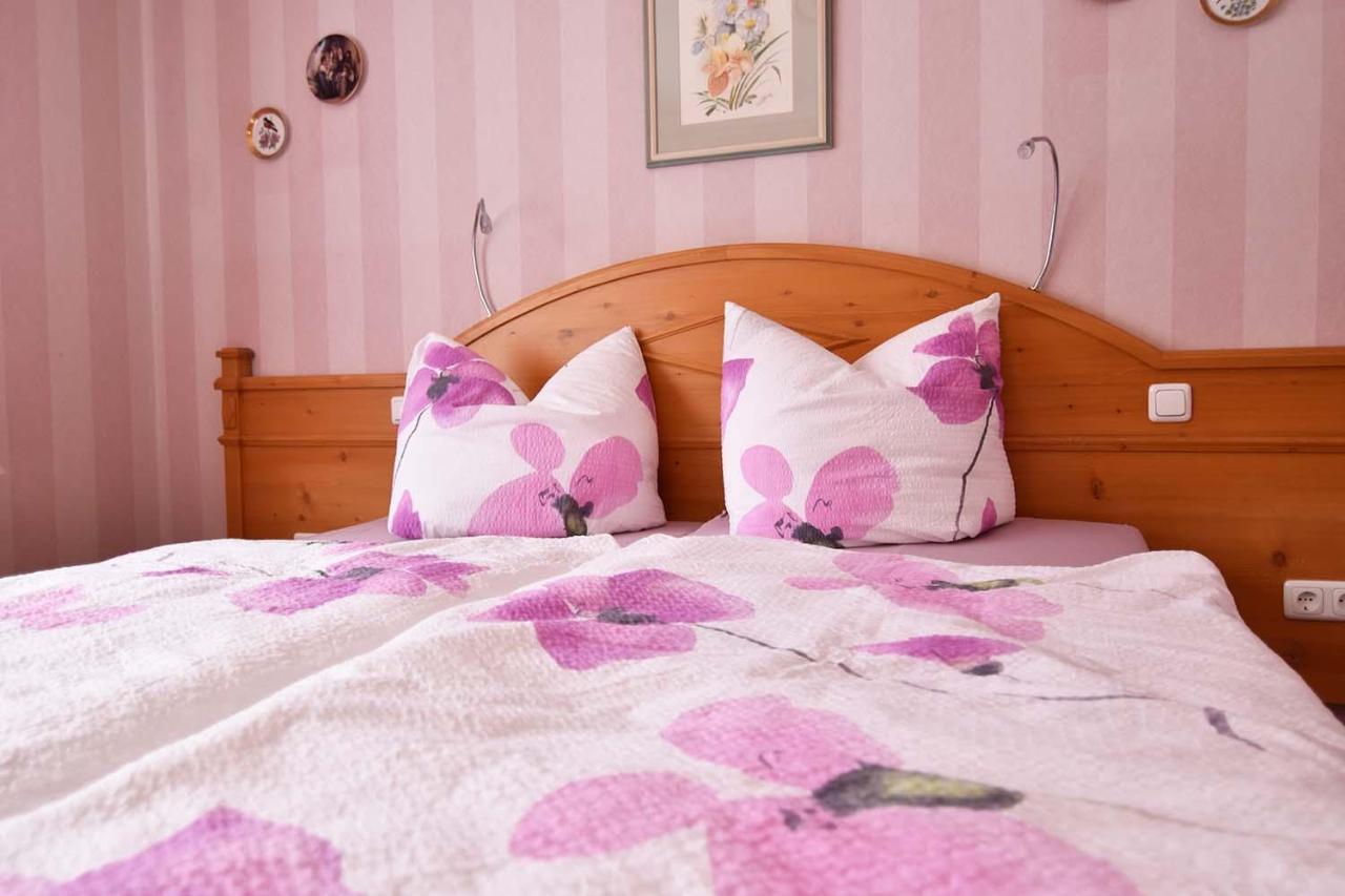 Gaestehaus Steinborn Hotel Хаймбах Екстериор снимка